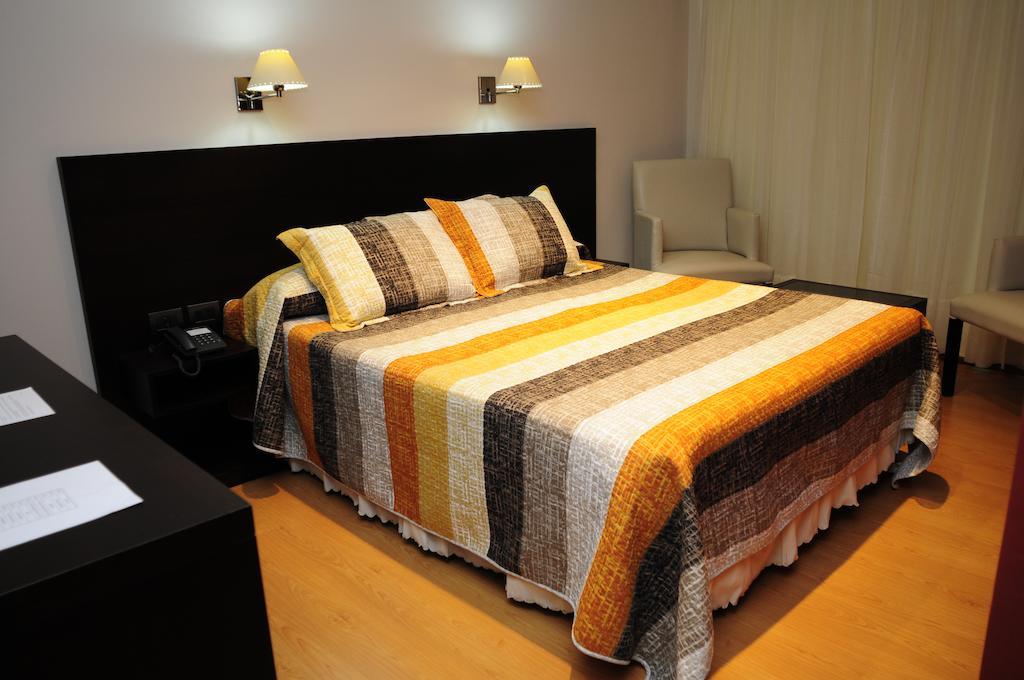 Hotel Euzko Alkartasuna Macachín Cameră foto